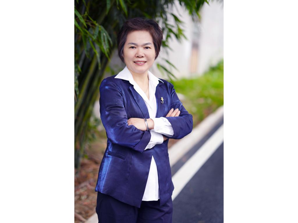 胡群星 文学教研室主任